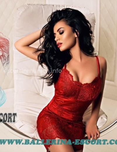 Hure Niamh - Foto 2 №1793